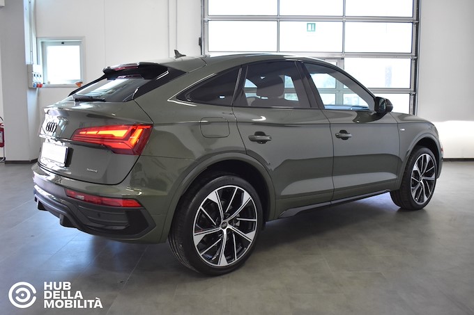 AUDI Q5 SPB 40 TDI quattro S tronic Identity Black S line